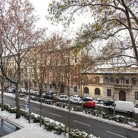 Apartment Easylife - L Abbraccio Dell Affascinante P Romana