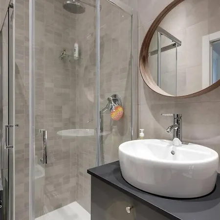 Easylife - L Abbraccio Dell Affascinante P Romana Apartment *